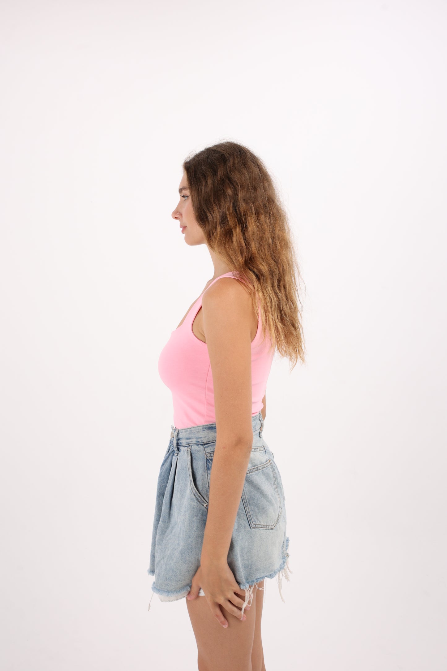 Sqaure Tank Top Cut