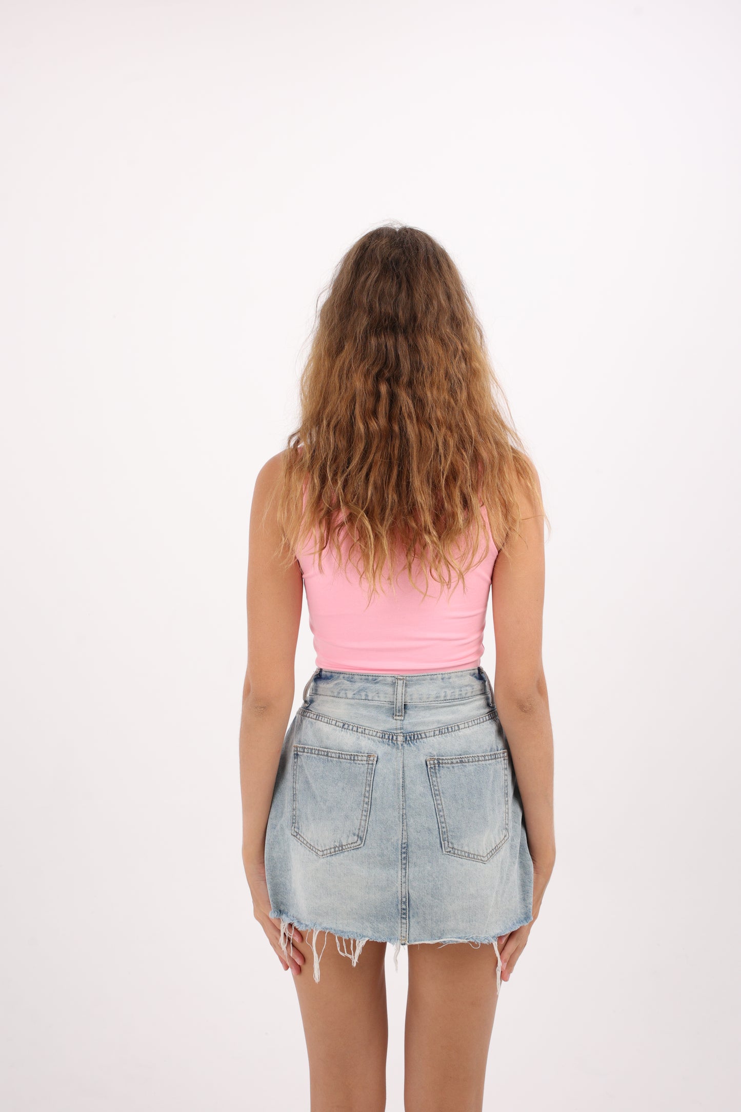 Sqaure Tank Top Cut