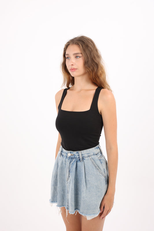 Sqaure Tank Top Cut